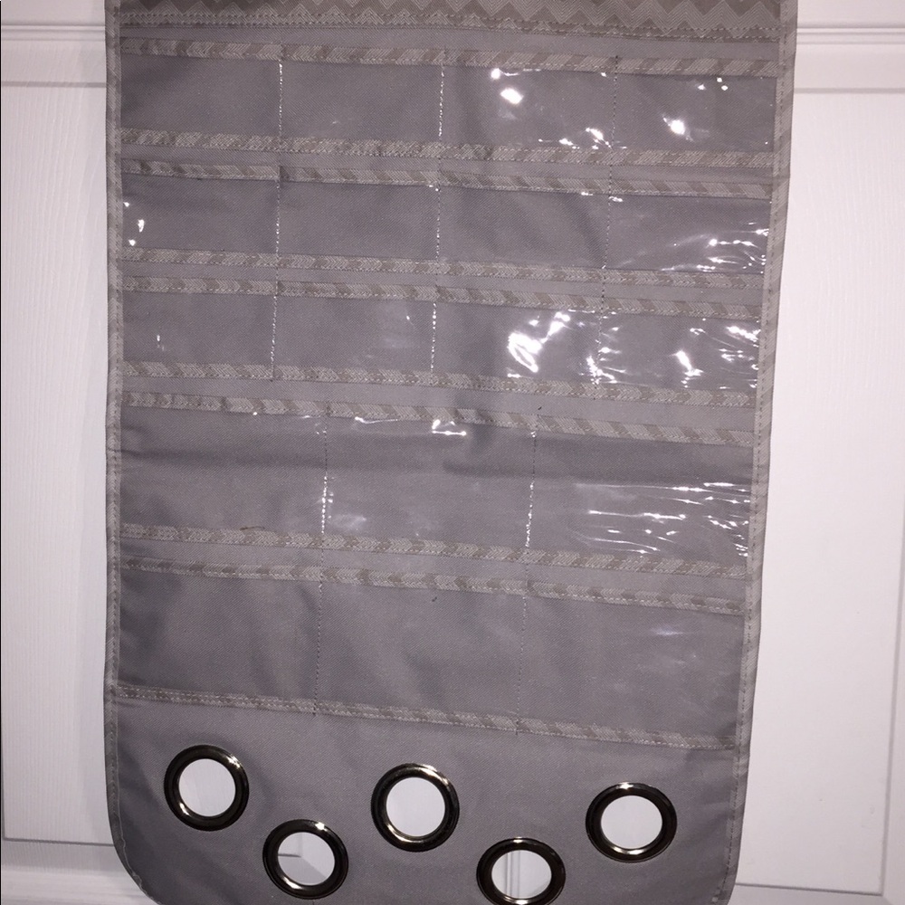 Jewelry holder